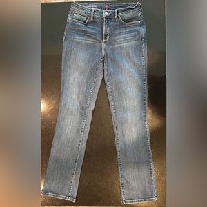 NYDJ Marilyn Straight Jeans Size 10 Great Condition!
